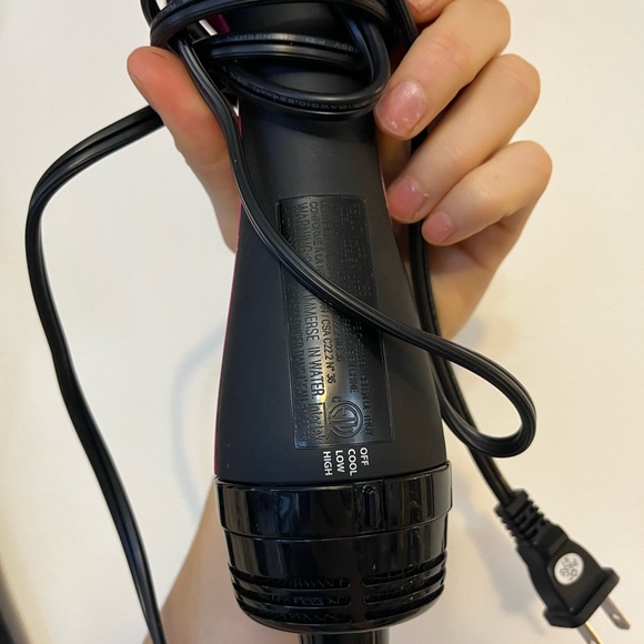 Revlon Hair Dryer Brush - Picture 6 of 7
